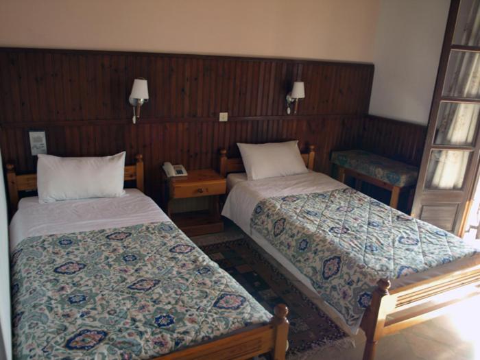 Hotel Bonis ساموس الغرفة الصورة